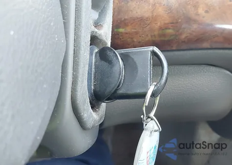 2007 Mercury Grand Marquis Ls z USA, uszkodzony, nr VIN 2MEFM75V37X618743